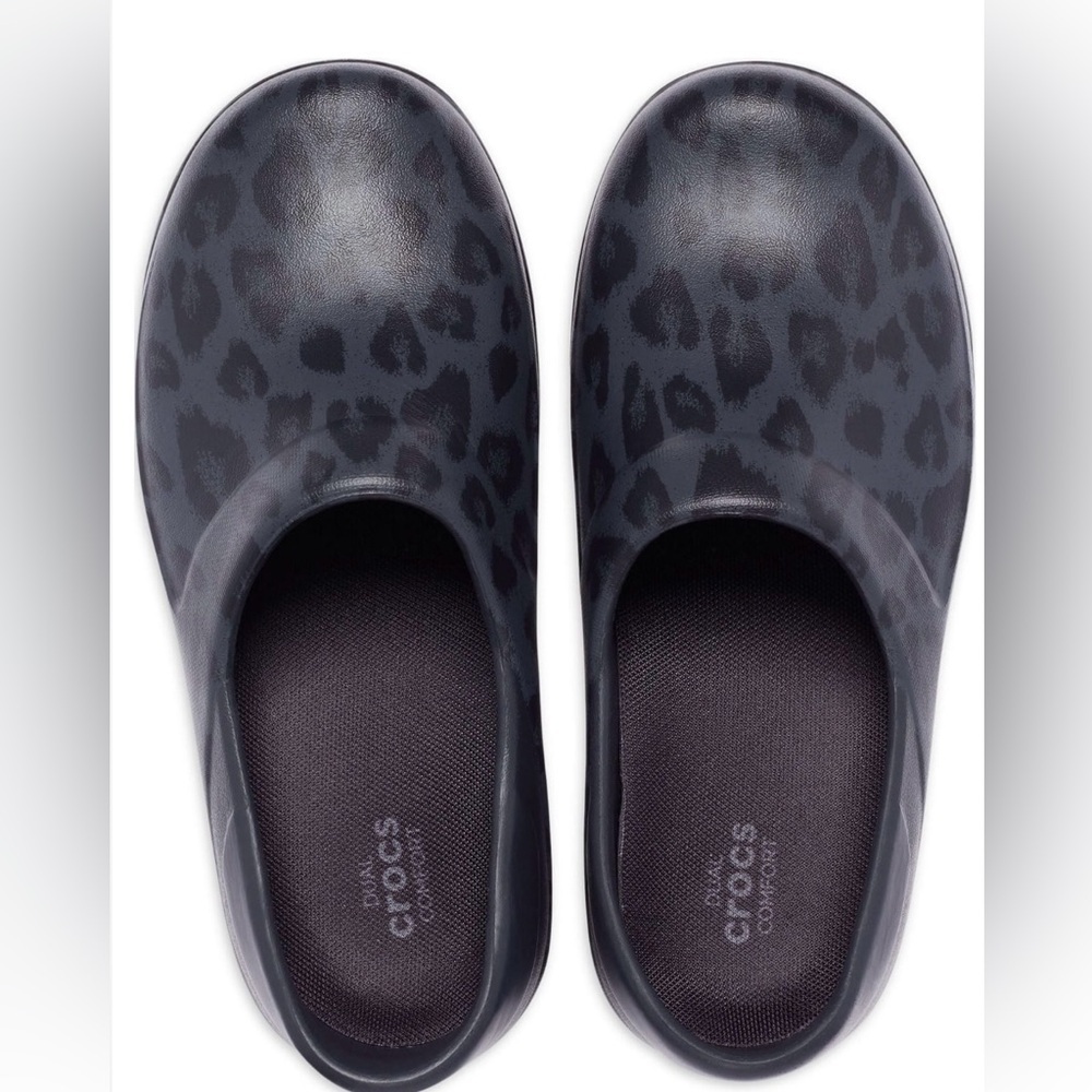 Crocs Women Neria Comfort Slip On Clog Shoes Leopard Print Black Blue Size W 6
